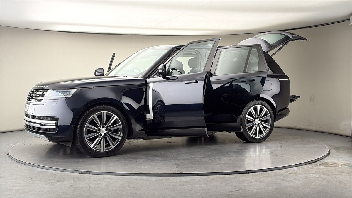 More views of Land Rover Range Rover