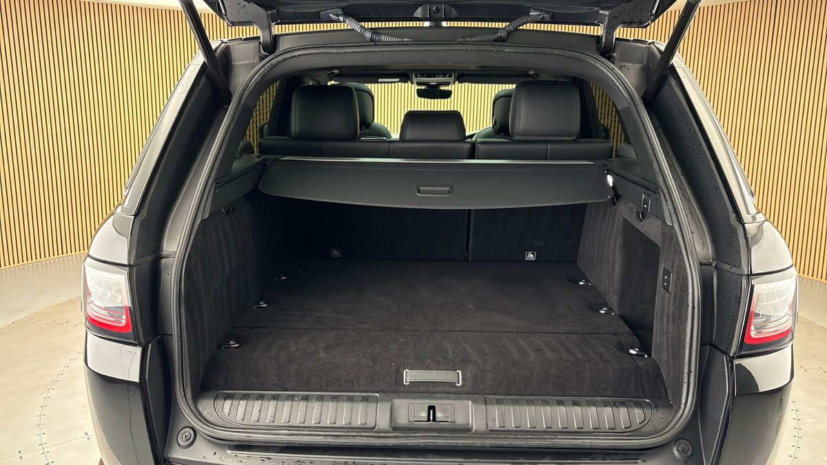 Land Rover Range Rover Sport Image 11