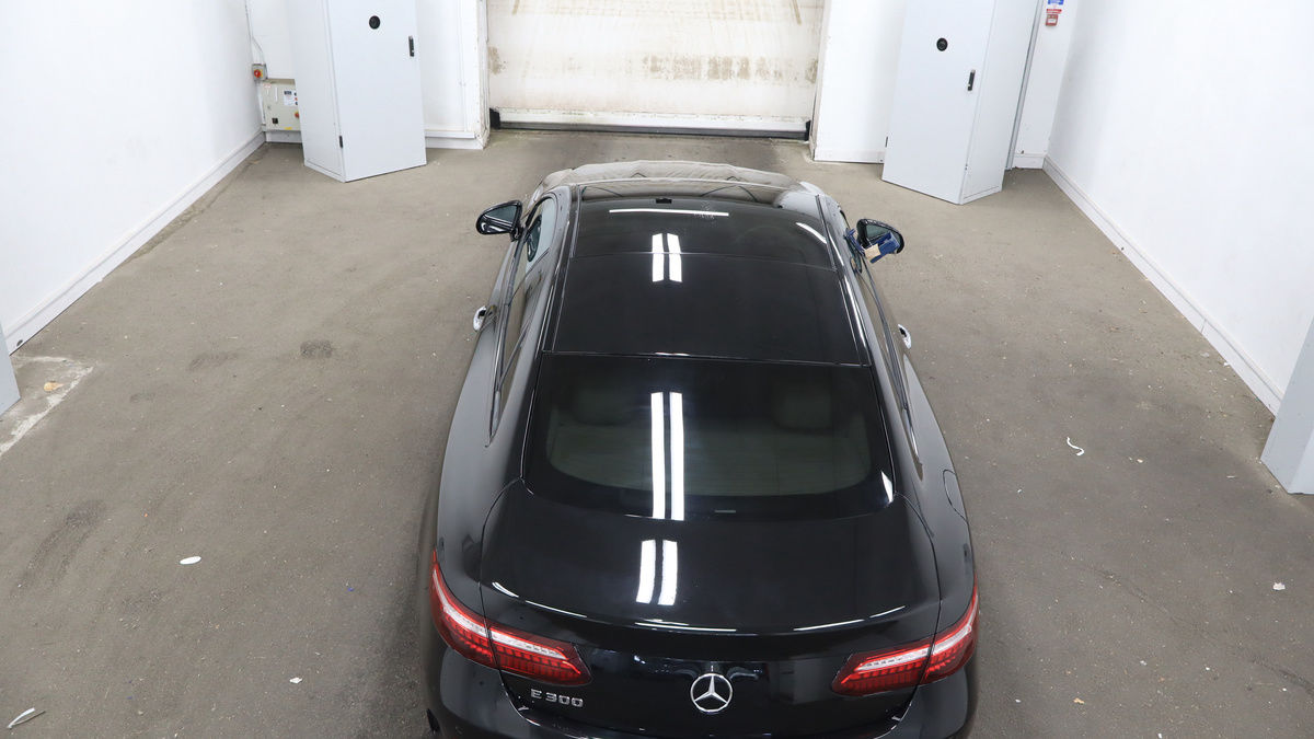 Mercedes-Benz E Class Image 8