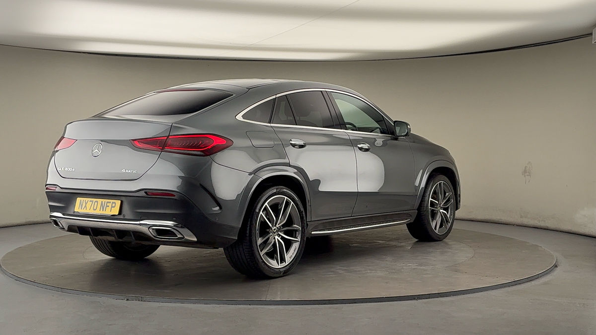 More views of Mercedes-Benz GLE