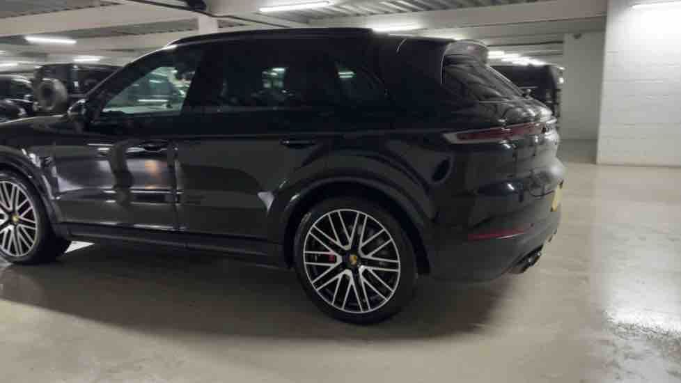 More views of Porsche Cayenne