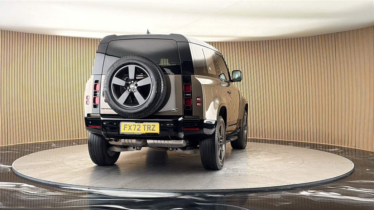 More views of Land Rover Defender 90