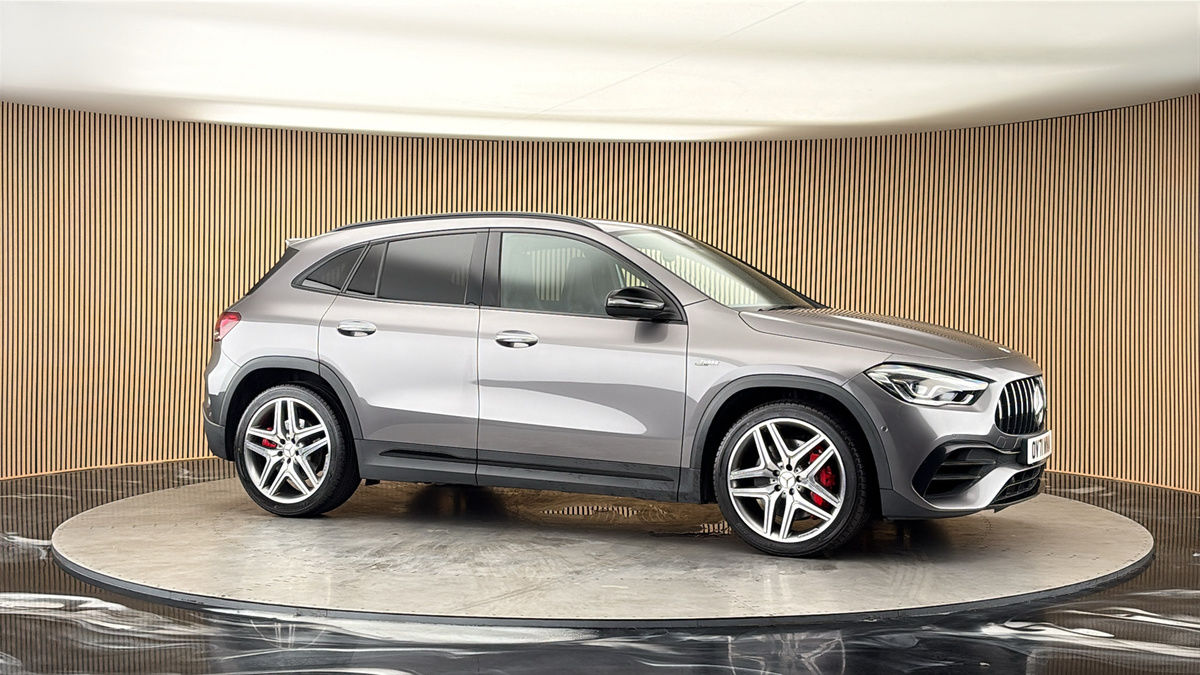 More views of Mercedes-Benz GLA