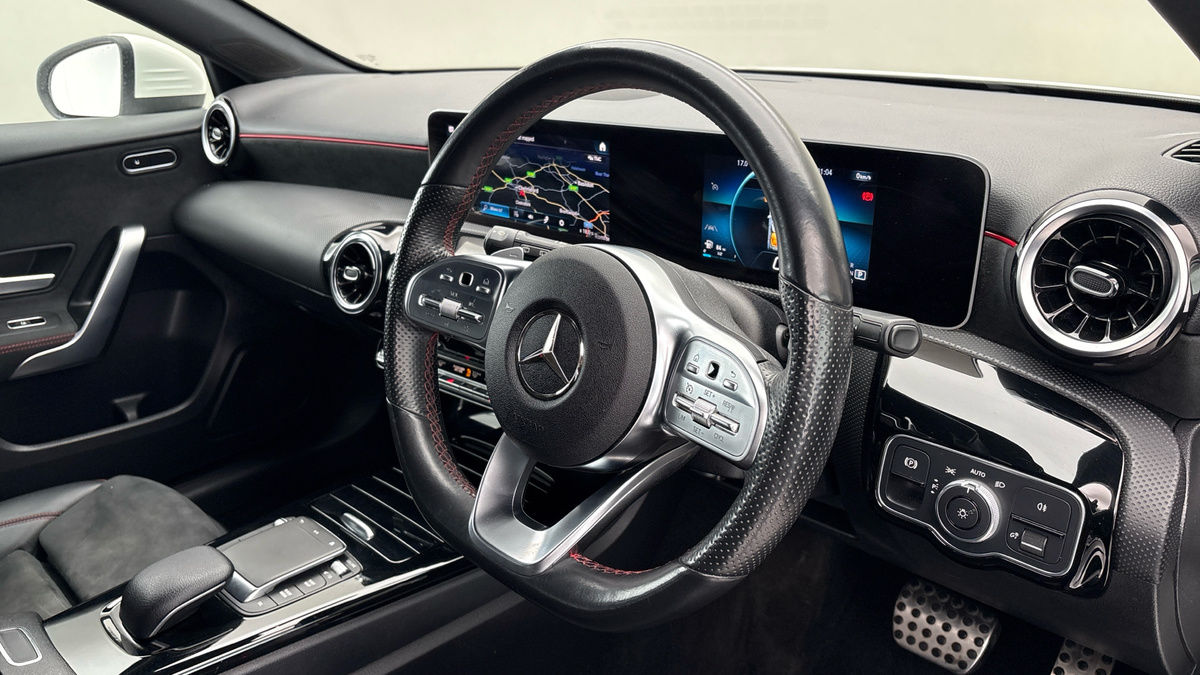 Mercedes-Benz A Class Image 5