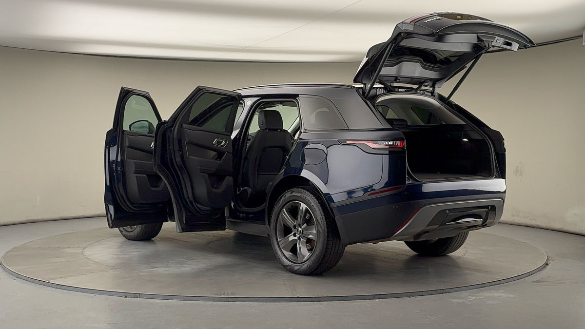 More views of Land Rover Range Rover Velar