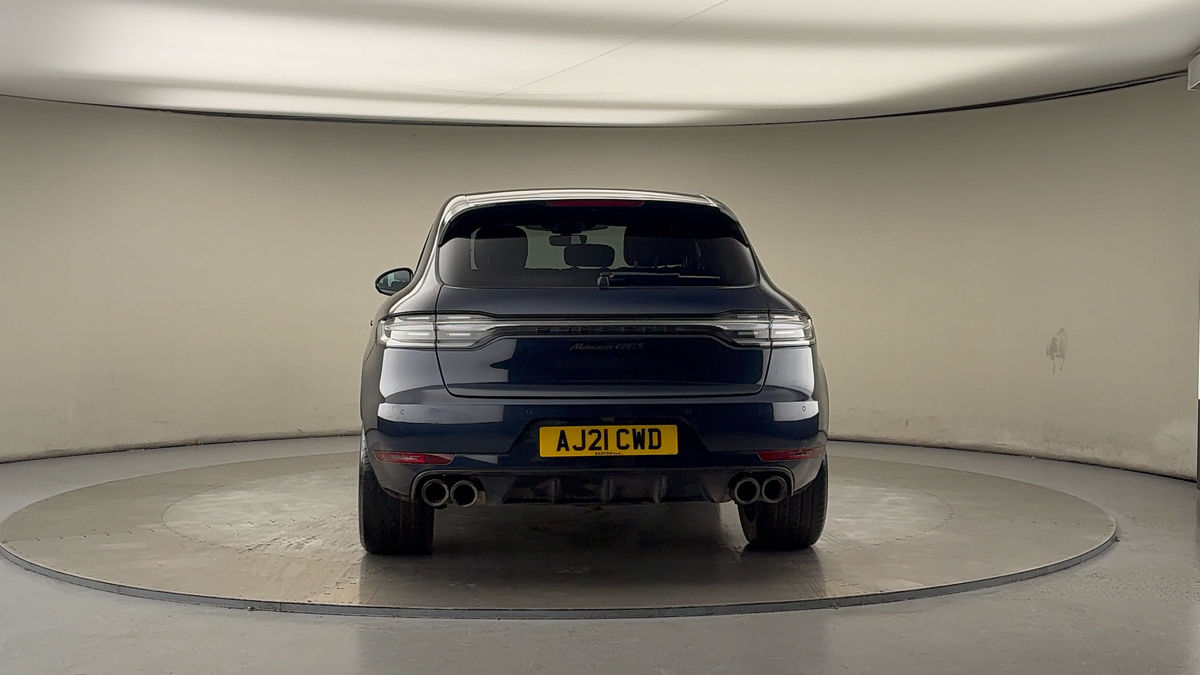 More views of Porsche Macan