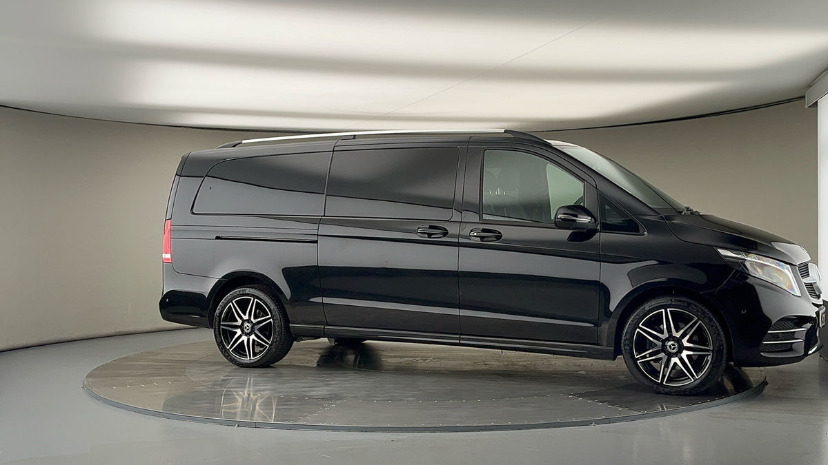 More views of Mercedes-Benz V Class