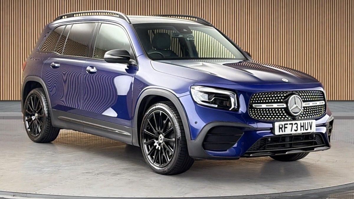 Mercedes-Benz GLB Sticky Header Image