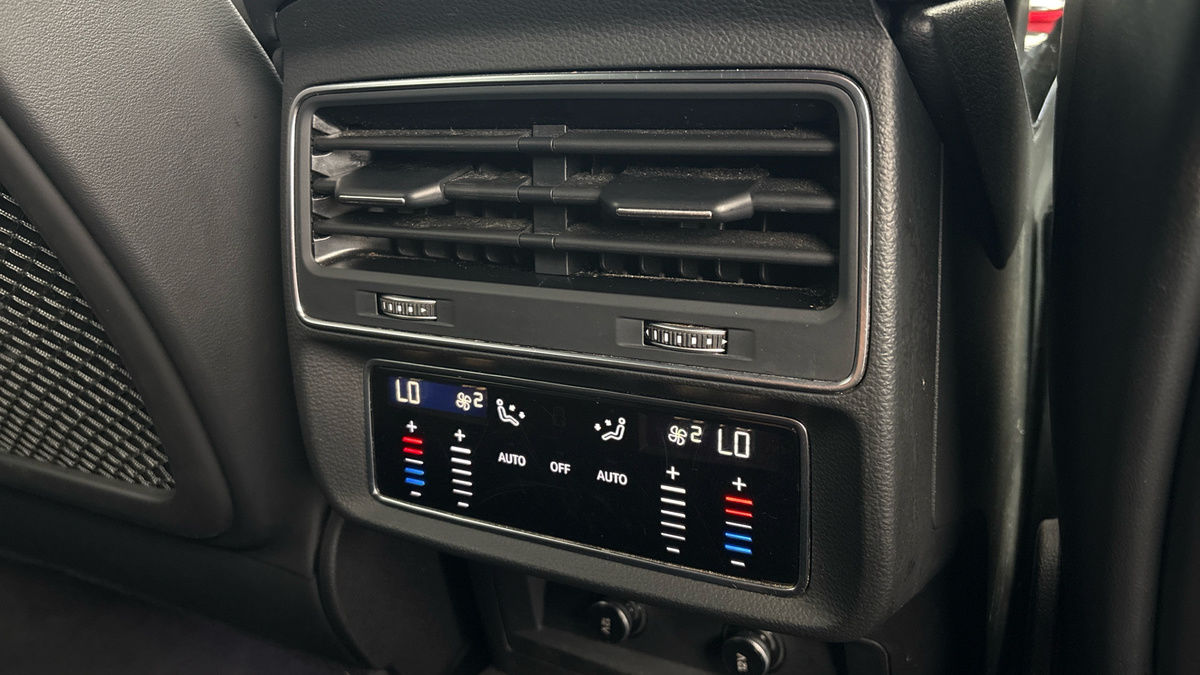 Audi Q7 Image 25