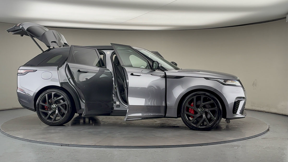 More views of Land Rover Range Rover Velar