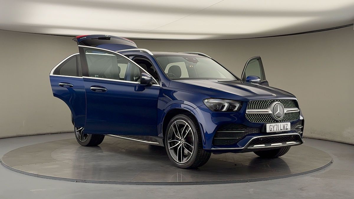 More views of Mercedes-Benz GLE