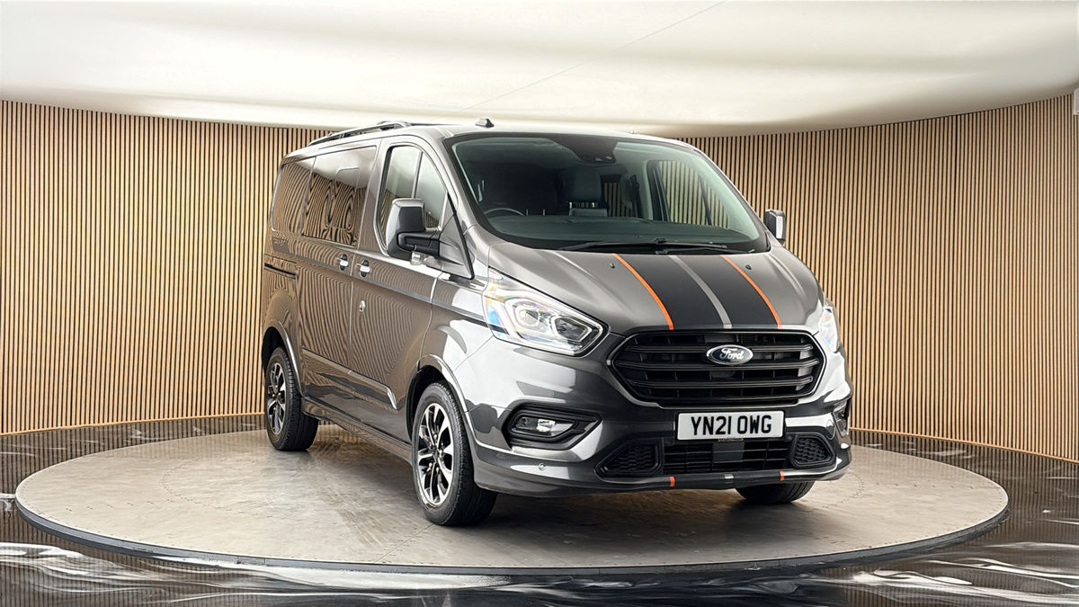 More views of Ford Transit Custom
