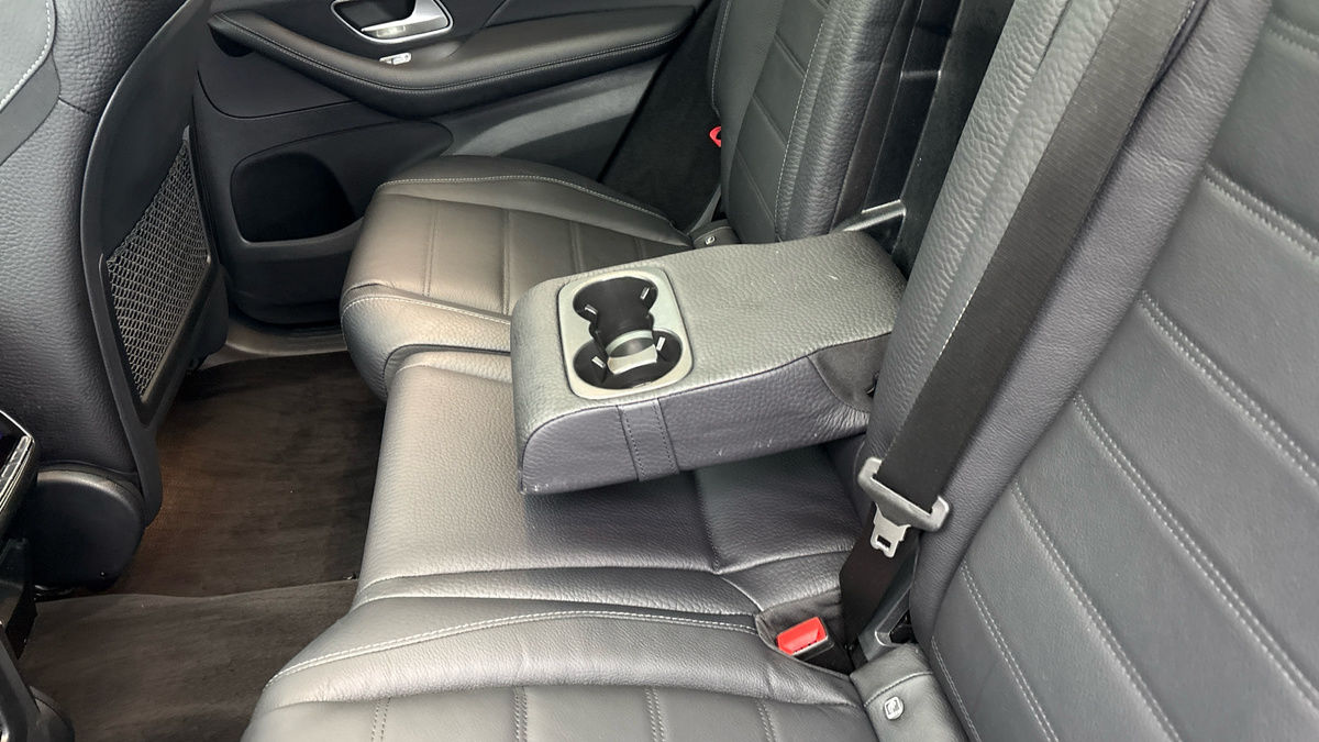 Mercedes-Benz GLE Image 9