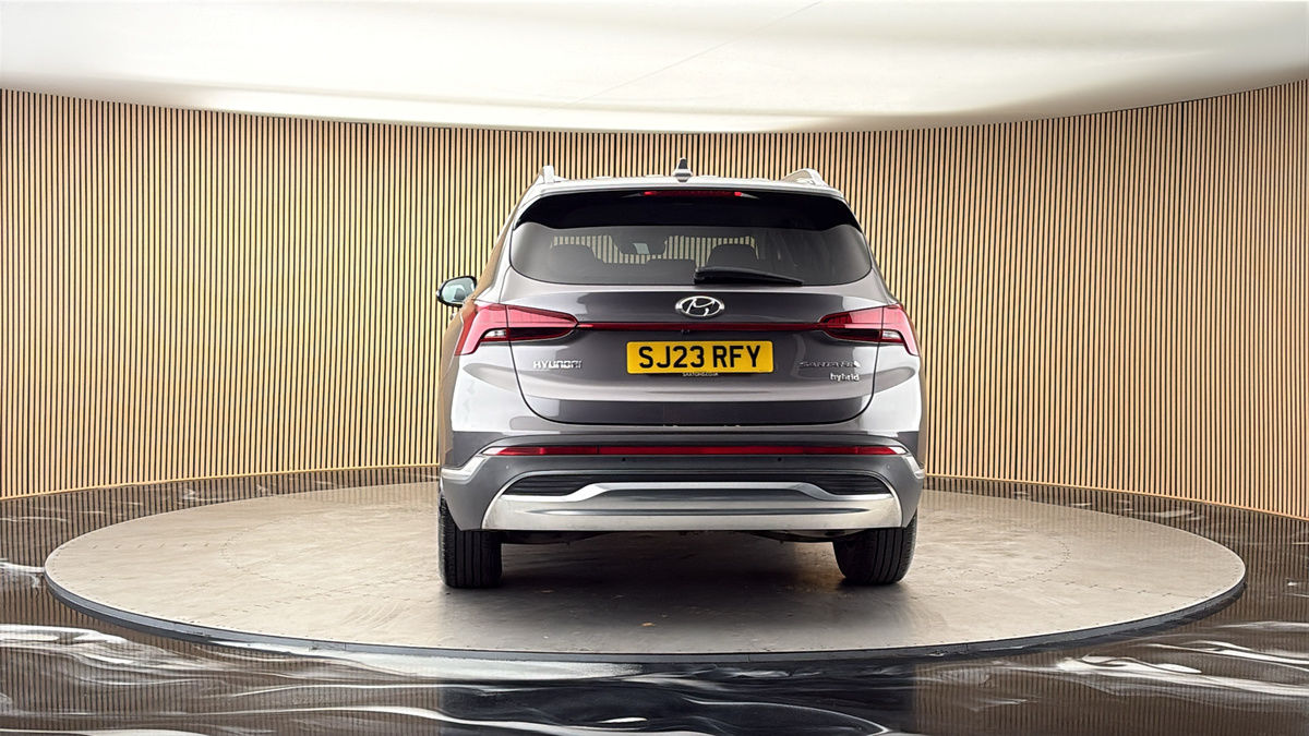 More views of Hyundai Santa Fe