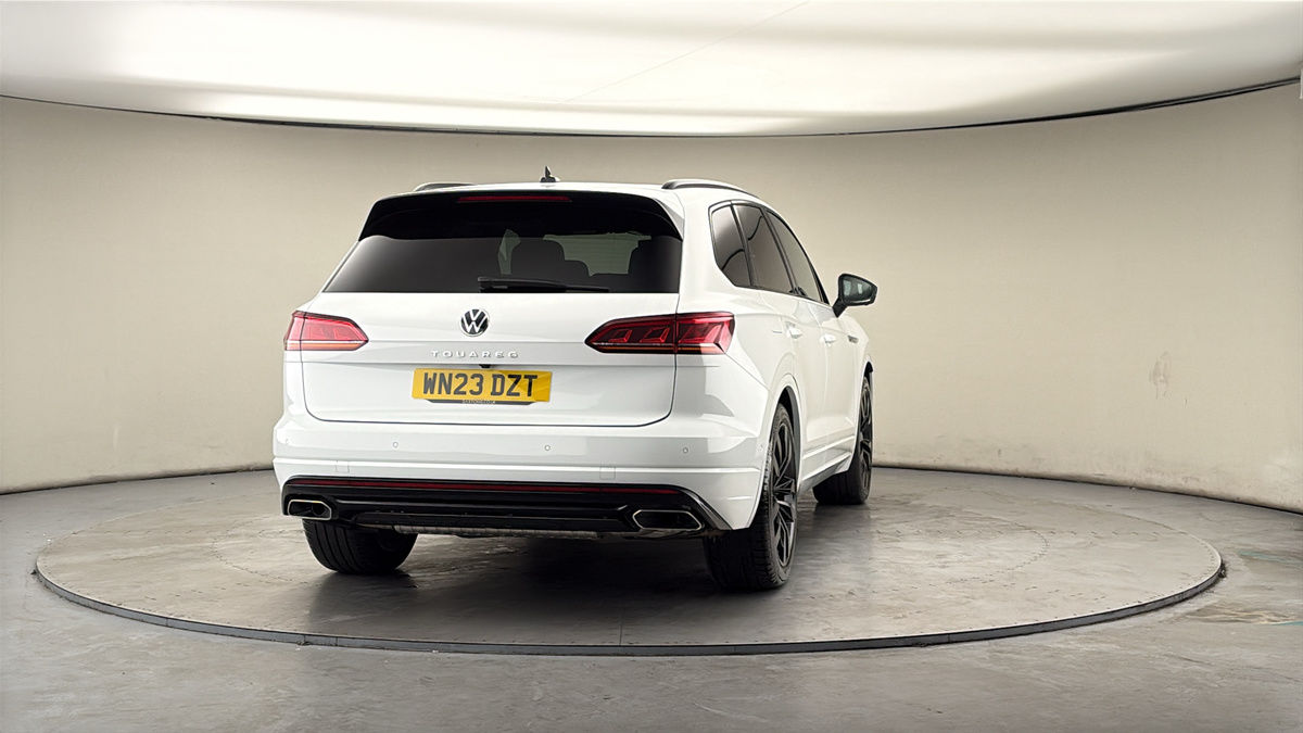 More views of Volkswagen Touareg