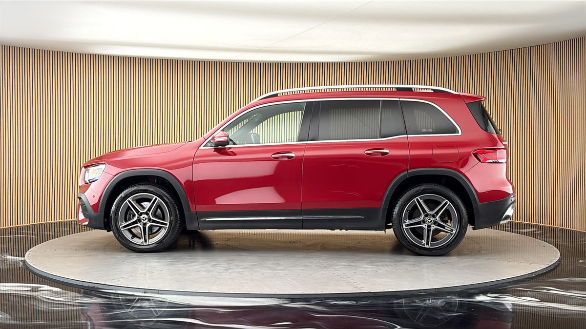 More views of Mercedes-Benz GLB
