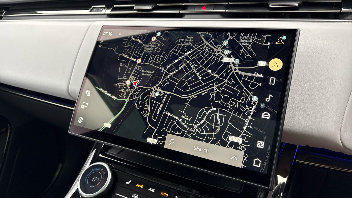 Land Rover Range Rover Sport Image 17