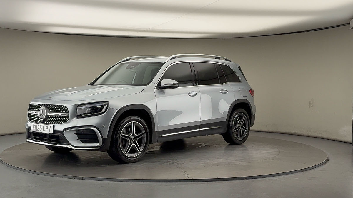Mercedes-Benz GLB Image 20