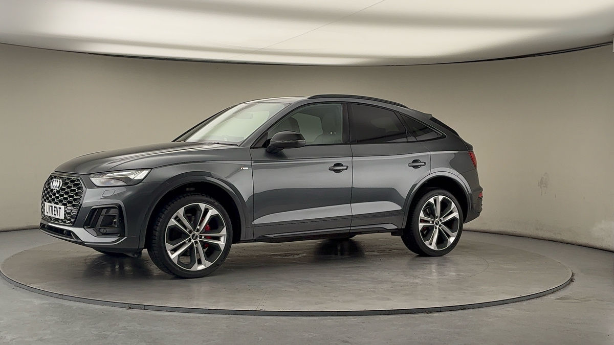 More views of Audi Q5