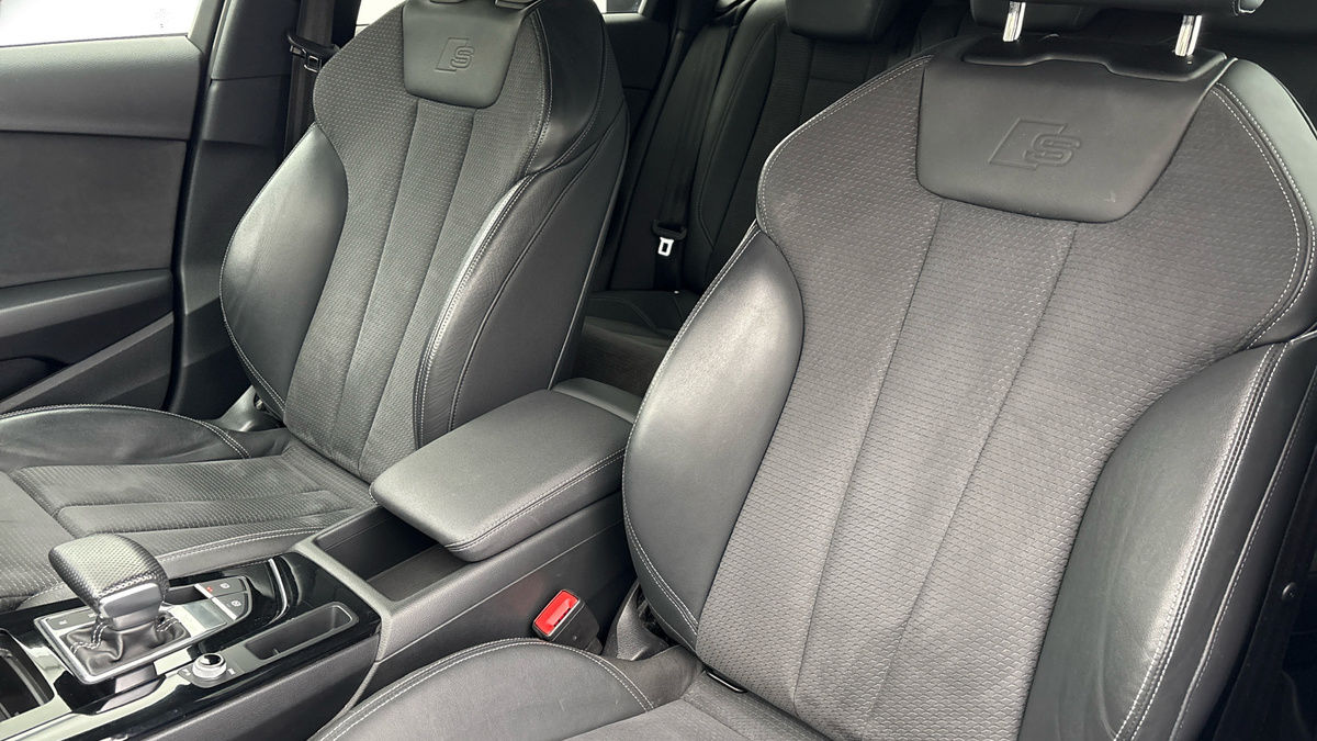 Audi A4 Avant Image 7