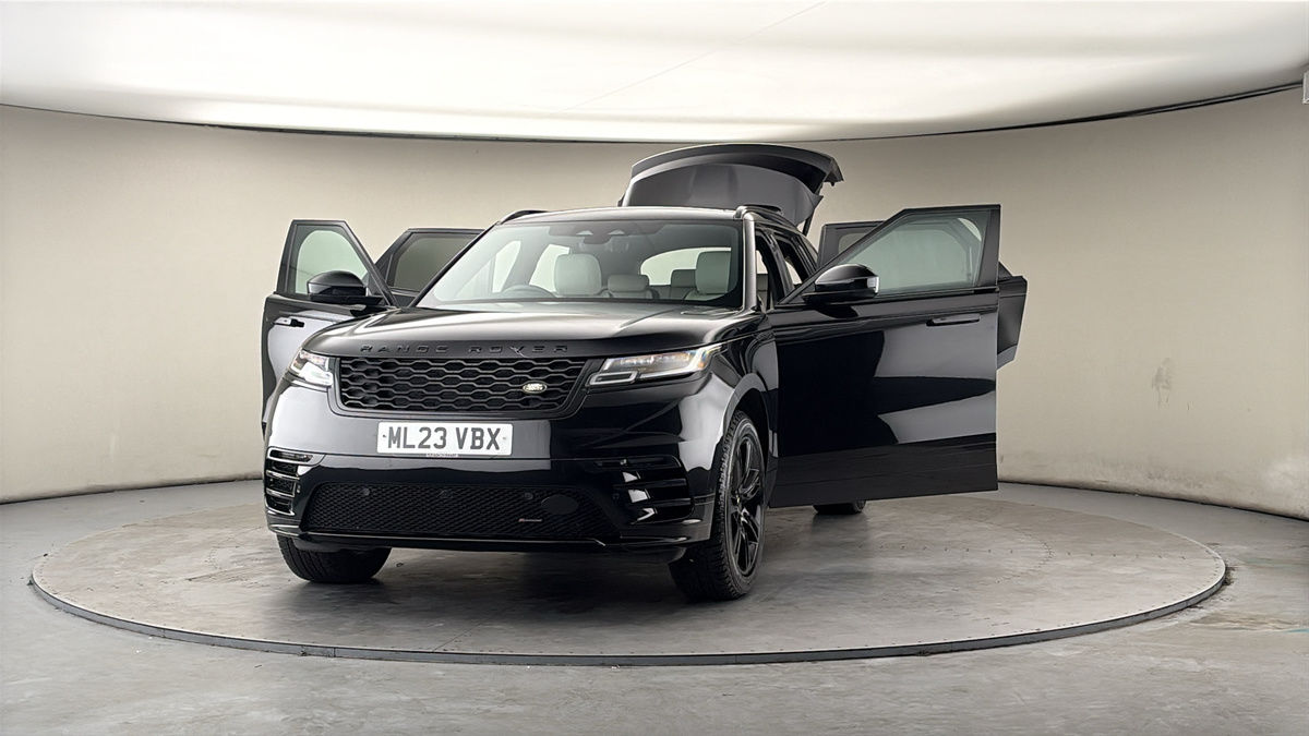 More views of Land Rover Range Rover Velar