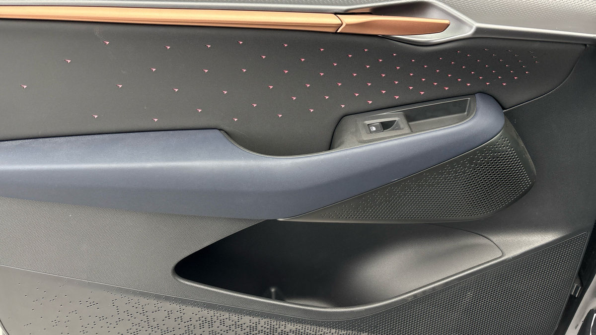 CUPRA Tavascan Image 20