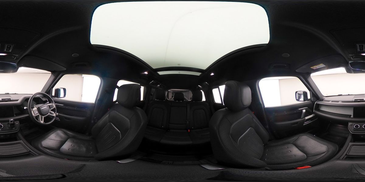 More views of Land Rover Defender 110