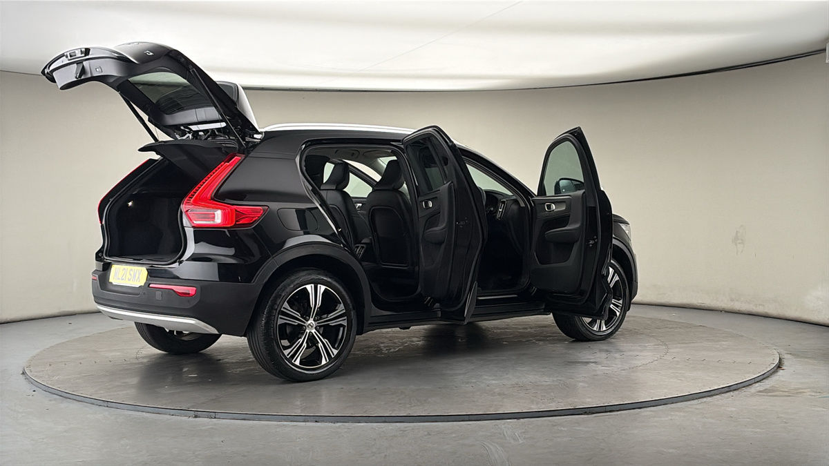 More views of Volvo XC40