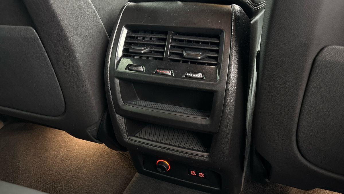 BMW X5 Image 25