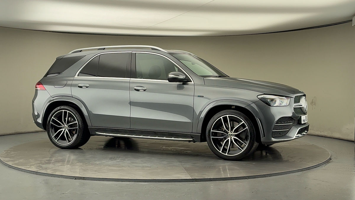 More views of Mercedes-Benz GLE