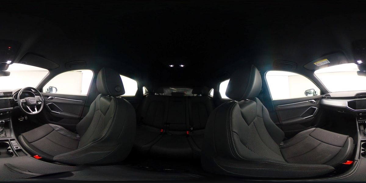 More views of Audi Q3