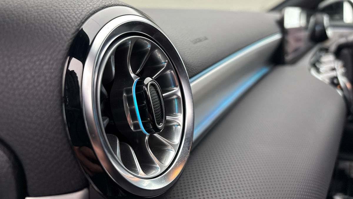 Mercedes-Benz A Class Image 6