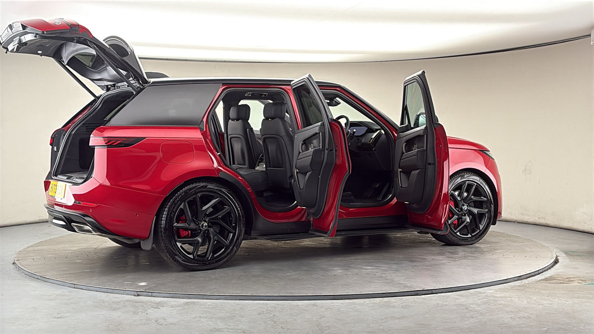 More views of Land Rover Range Rover Sport