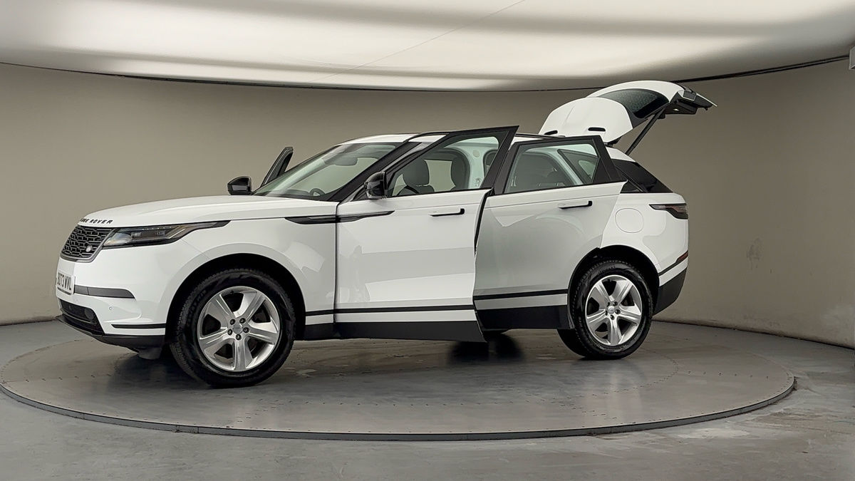 More views of Land Rover Range Rover Velar