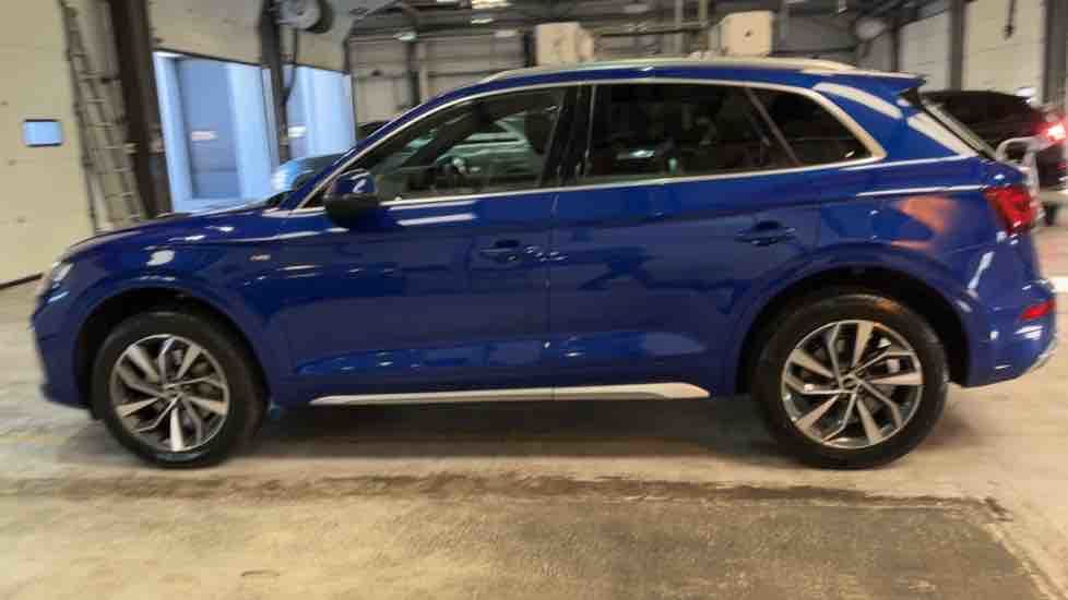 More views of Audi Q5