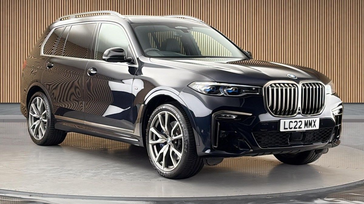 2022 BMW X7