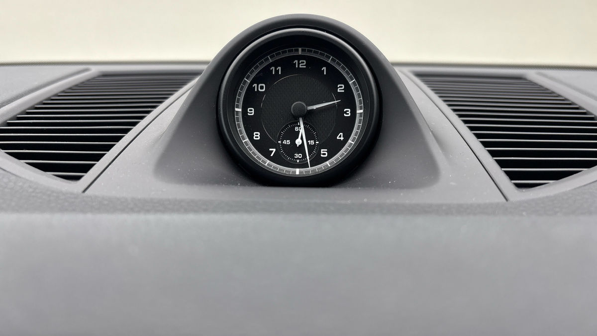 Porsche Macan Image 25