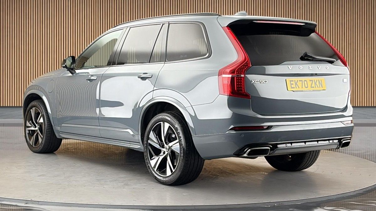 Volvo XC90 Image 2