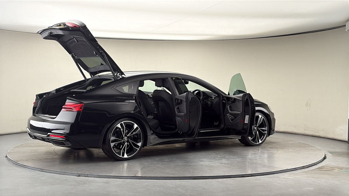 More views of Audi A5