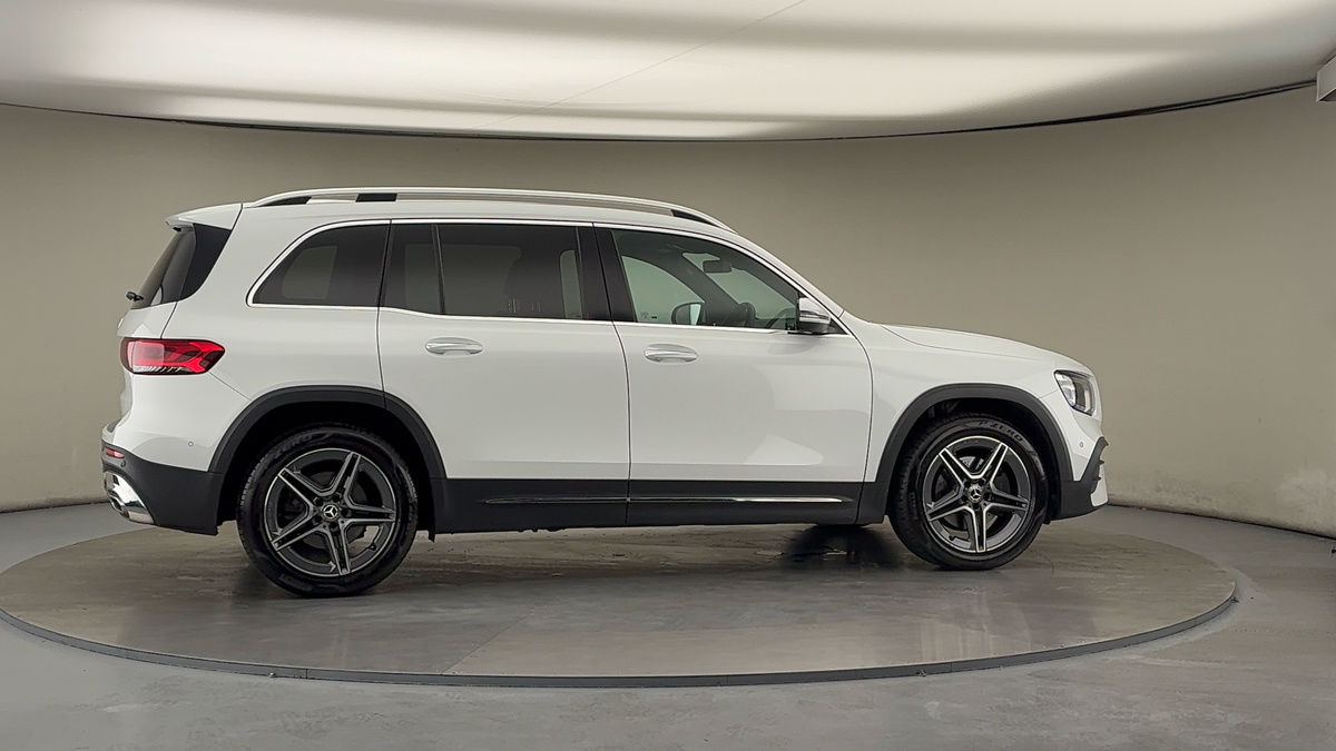 More views of Mercedes-Benz GLB