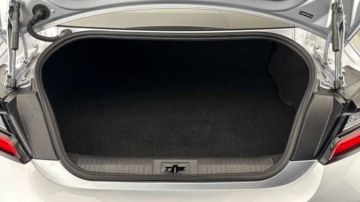 Toyota GR86 Image 11