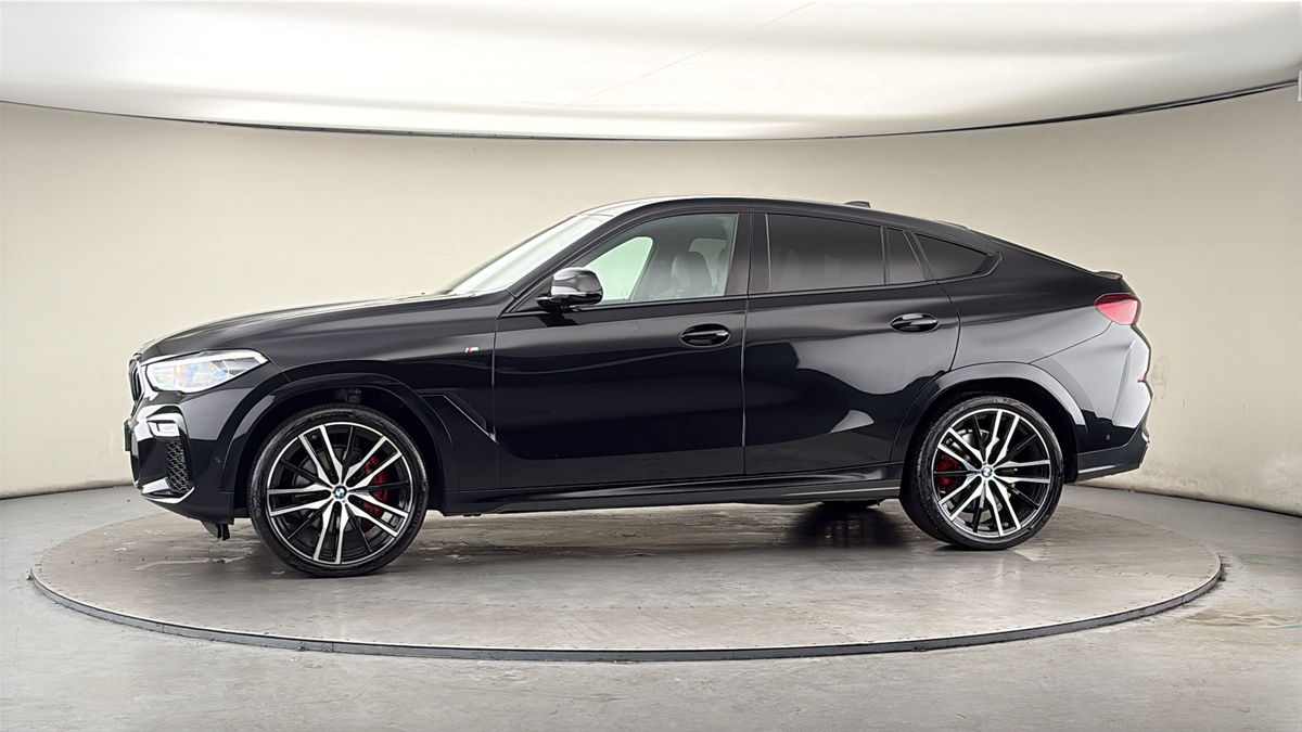 More views of BMW X6