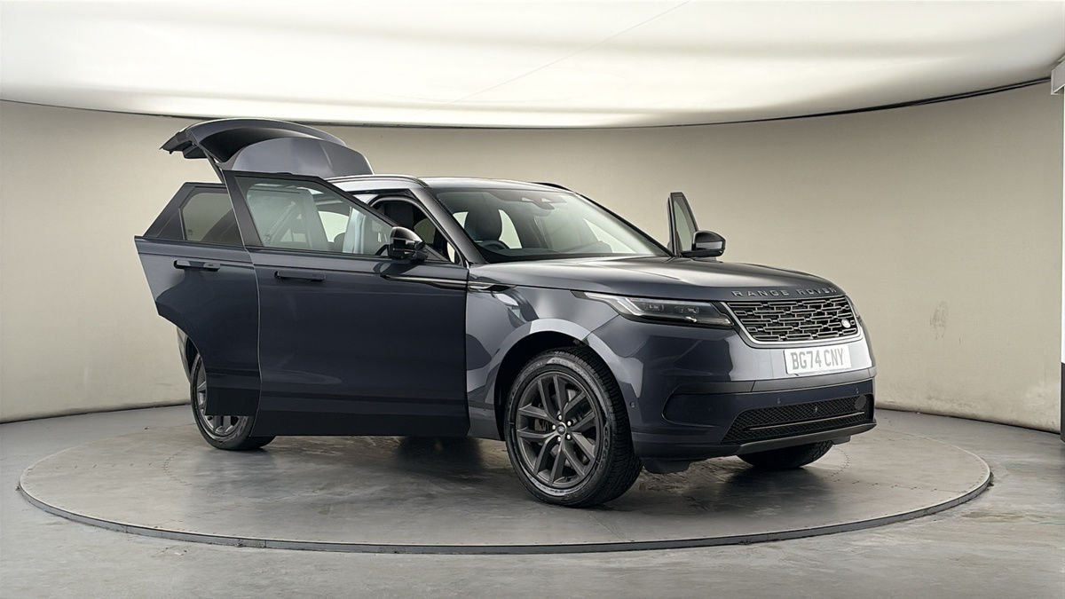 More views of Land Rover Range Rover Velar