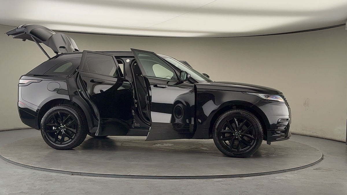 More views of Land Rover Range Rover Velar