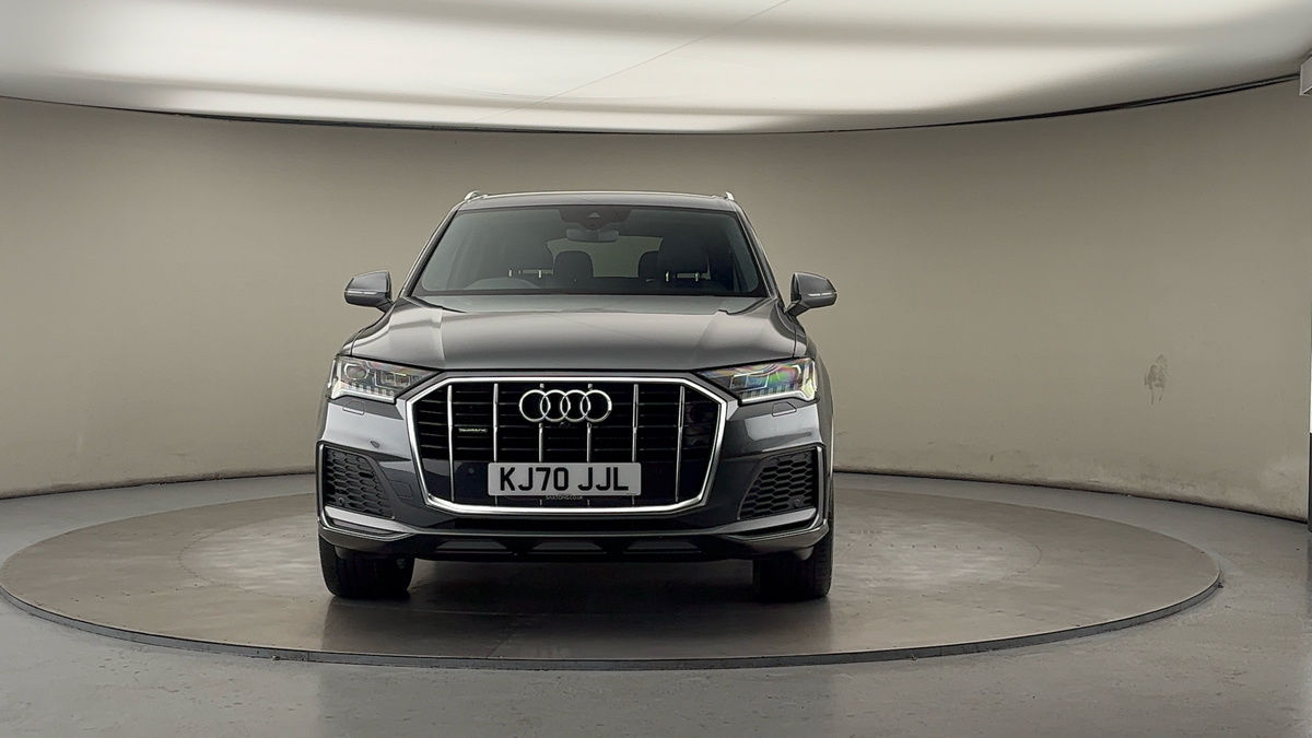 Audi Q7 Image 3