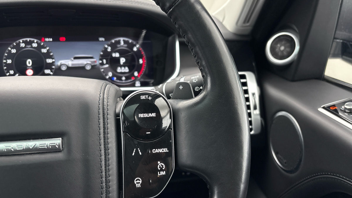 Land Rover Range Rover Image 14