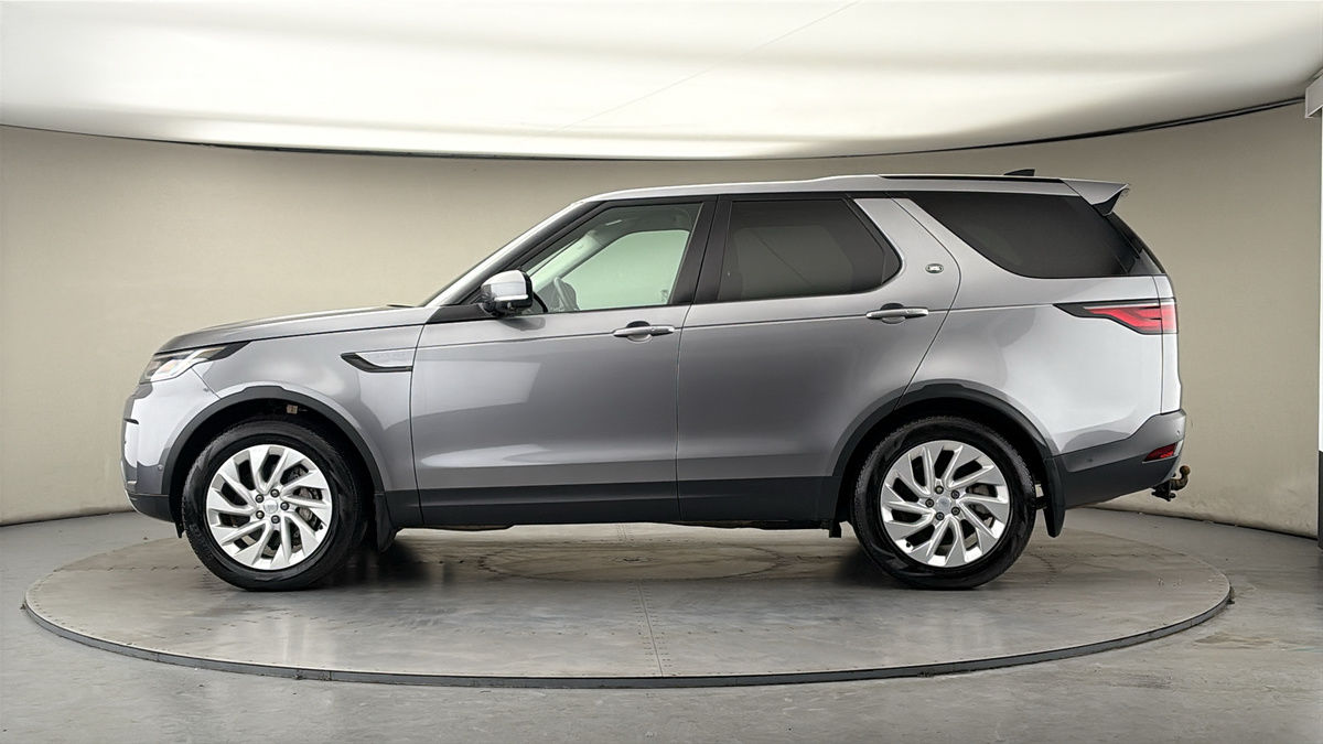 Land Rover Discovery Image 15