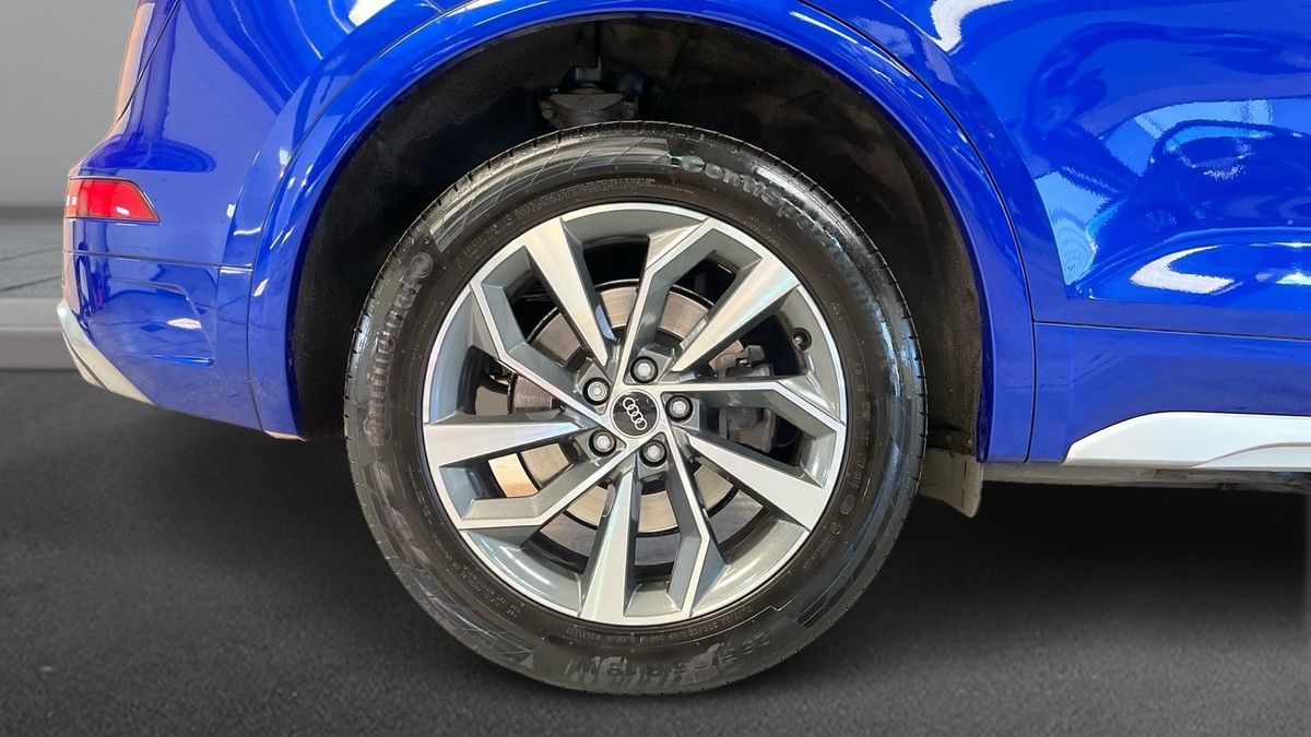 Audi Q5 Image 10