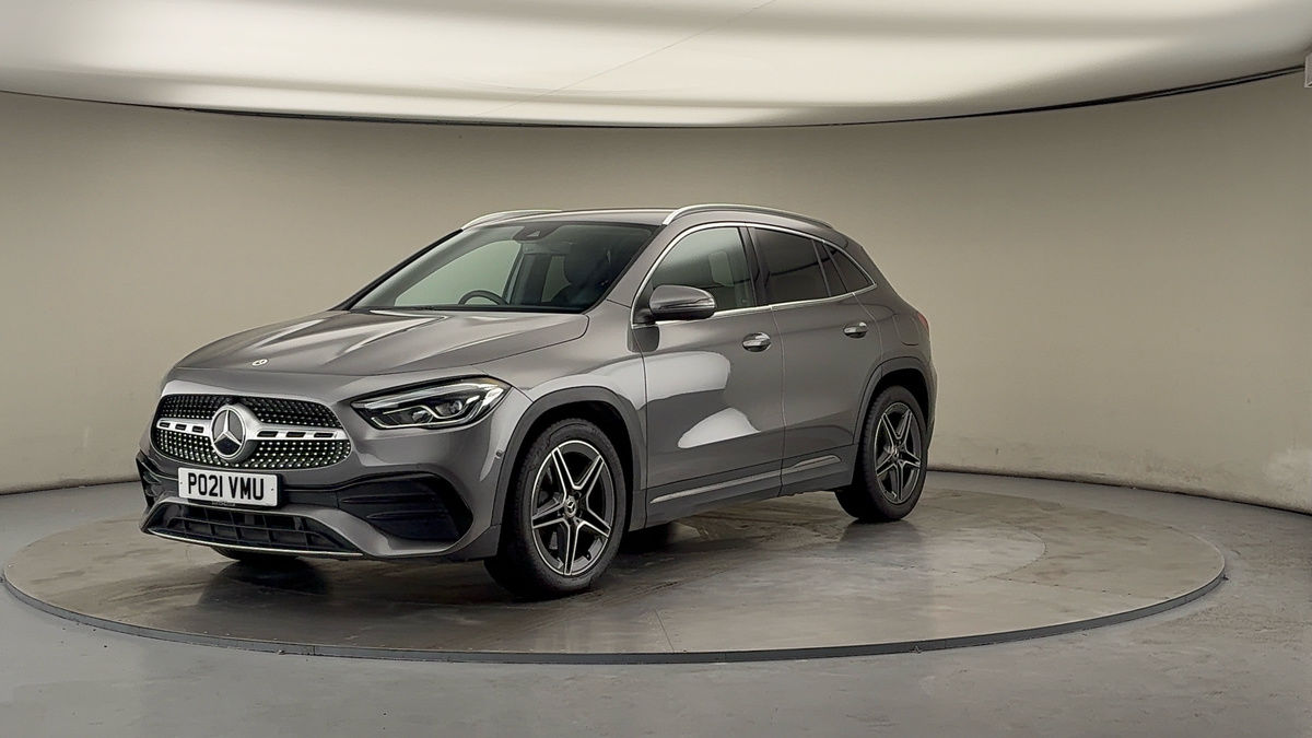 More views of Mercedes-Benz GLA