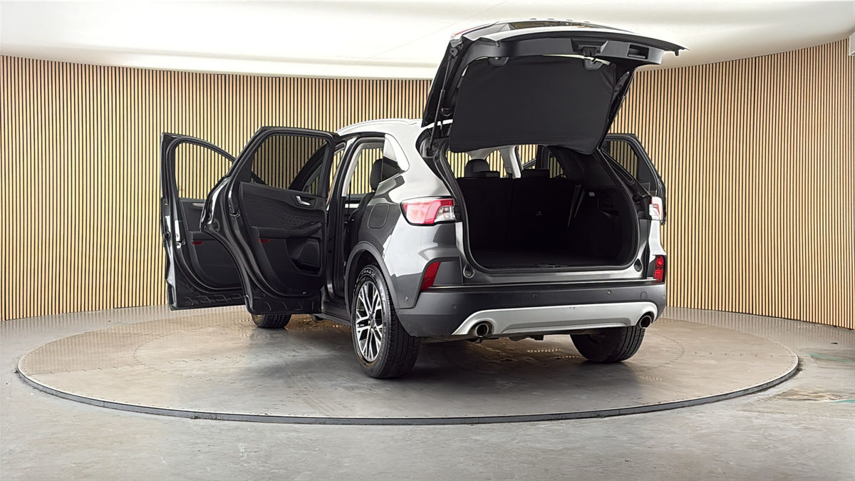 More views of Ford Kuga